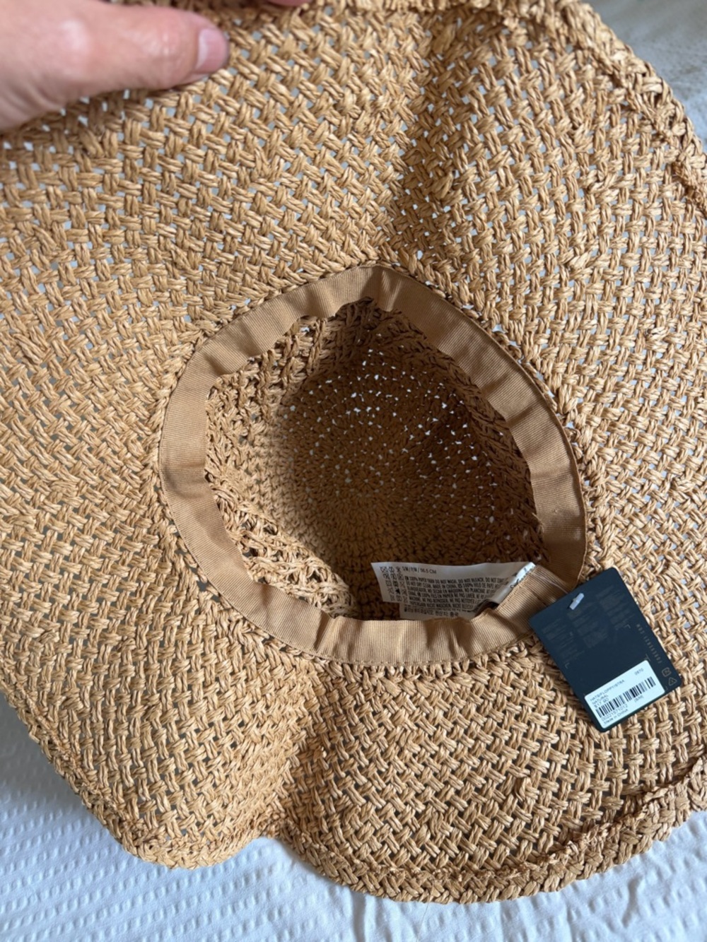 NWT Forever 21 floppy Straw Sun Hat in Tan - Women's Beach Hat - Picture 6 of 6